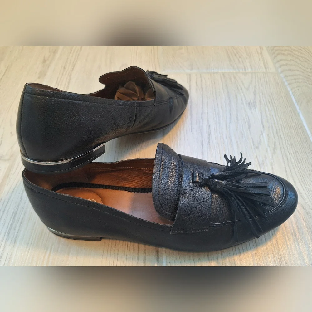 Franco Sarto Bisma Loafer Women's Black Leather Tassel Slip In Loafers  Size 9.5